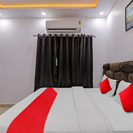 Oyo Flagship 81064 Chaudhary In Hotel Gorakhpur Exterior foto