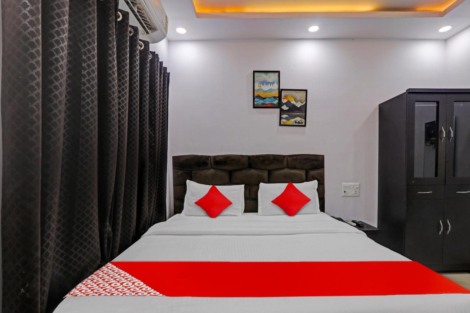 Oyo Flagship 81064 Chaudhary In Hotel Gorakhpur Exterior foto