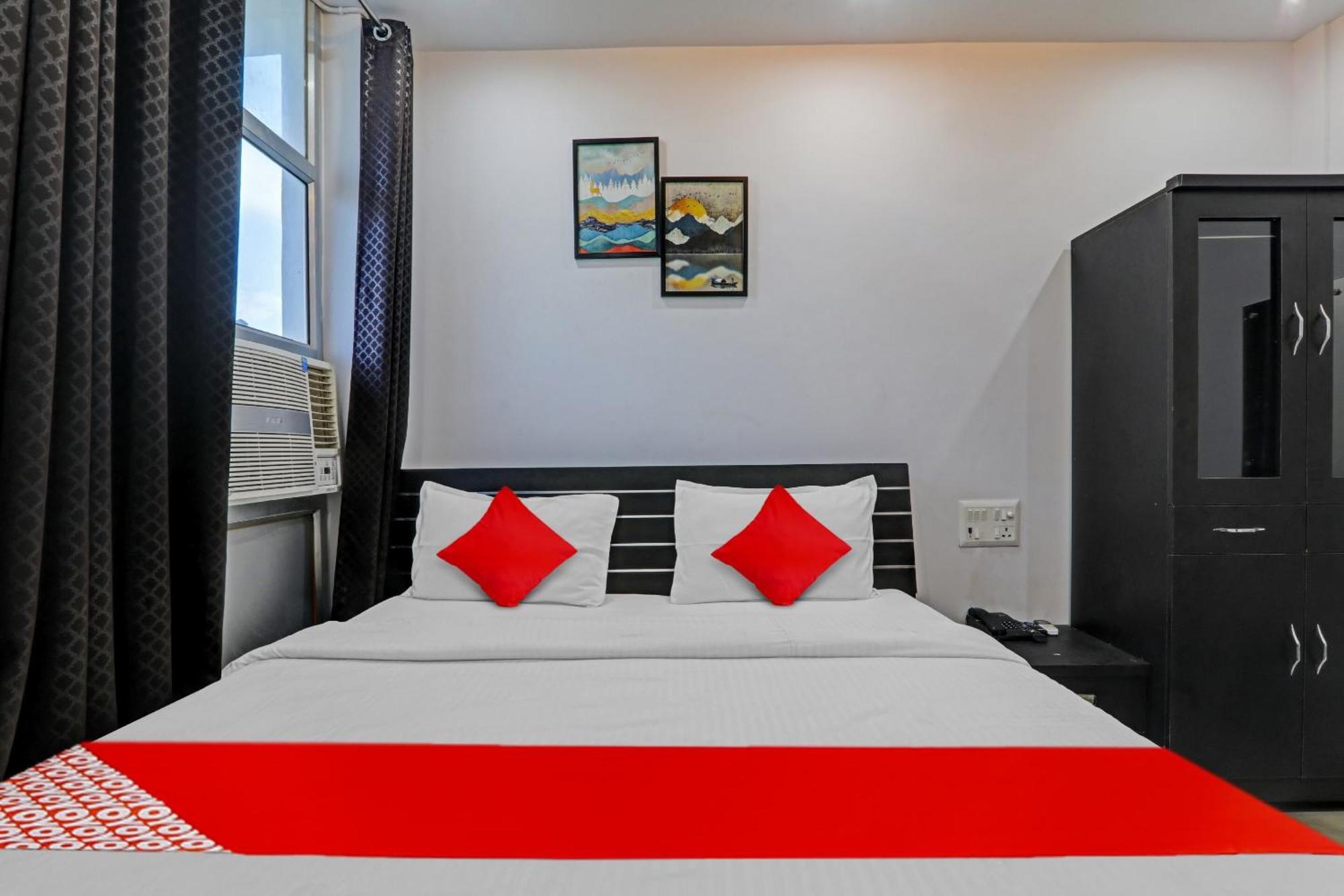 Oyo Flagship 81064 Chaudhary In Hotel Gorakhpur Exterior foto