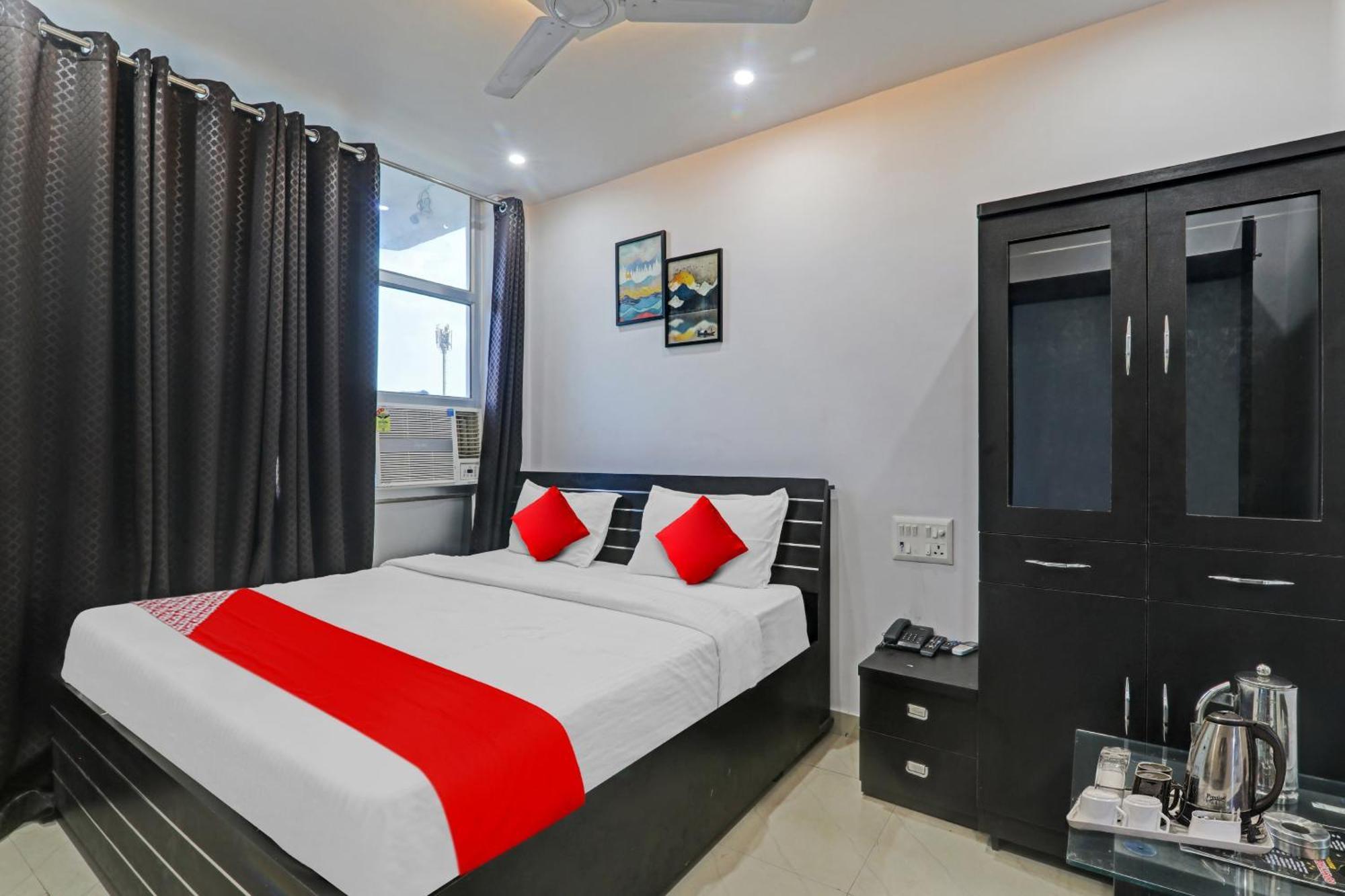 Oyo Flagship 81064 Chaudhary In Hotel Gorakhpur Exterior foto