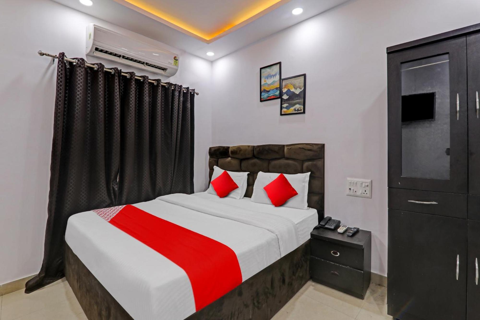 Oyo Flagship 81064 Chaudhary In Hotel Gorakhpur Exterior foto