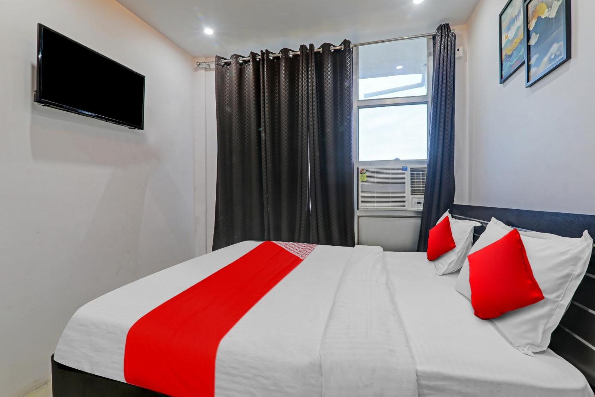 Oyo Flagship 81064 Chaudhary In Hotel Gorakhpur Exterior foto