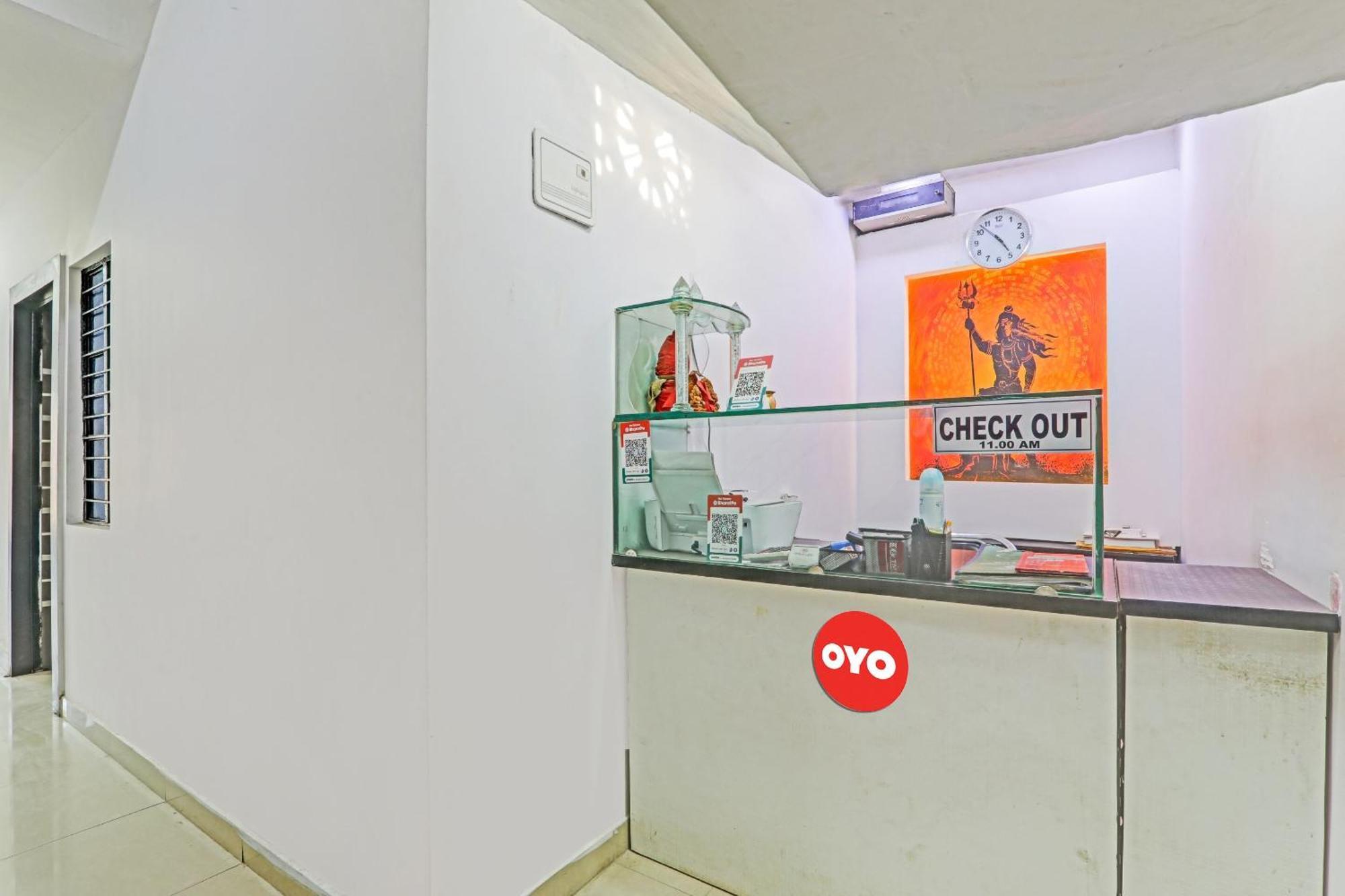 Oyo Flagship 81064 Chaudhary In Hotel Gorakhpur Exterior foto